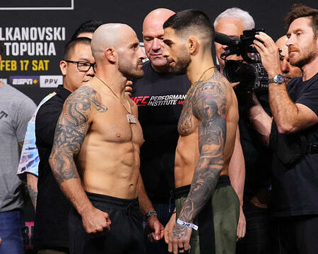 Подготовка бойцов к турниру UFC 312: Волкановски комментирует противостояние с Топурией