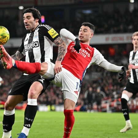Ньюкасл против Арсенала: полуфинал Кубка Английской лиги