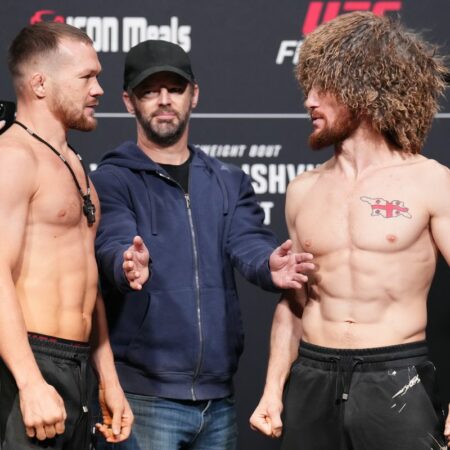 Результаты взвешивания UFC Vegas 102: Главный бой подтвержден, один поединок отменен
