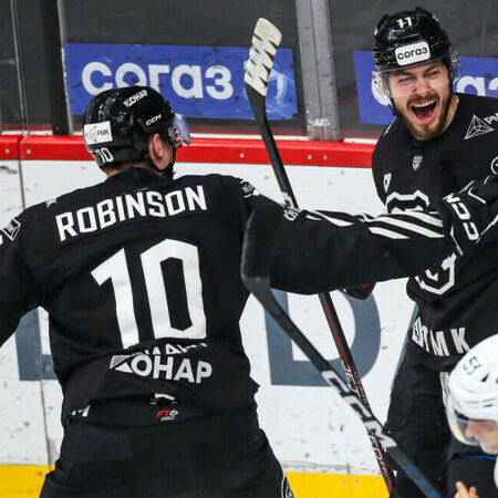 Минское «Динамо» и челябинский «Трактор» одержали гостевые победы в КХЛ