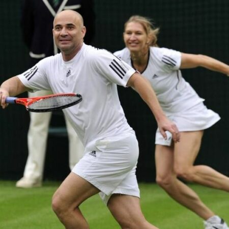 Сын легенд тенниса Агасси и Граф дебютирует в другом виде спорта