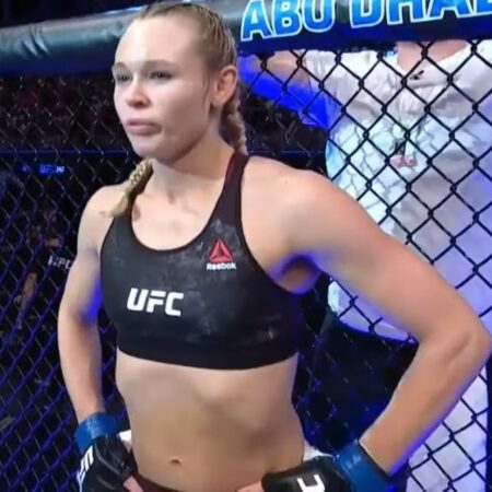 Андреа Ли терпит шестое поражение подряд, установив антирекорд в UFC