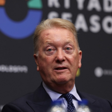 Планы Уоррена на Дюбуа: Реванш с Усиком и другие варианты