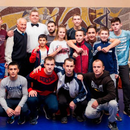 Боксерский клуб Legacy: Воспитание чемпионов с большими амбициями