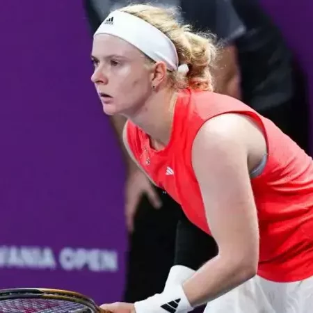 Британская теннисистка Фрэн Джонс рассказала о своем обмороке на корте