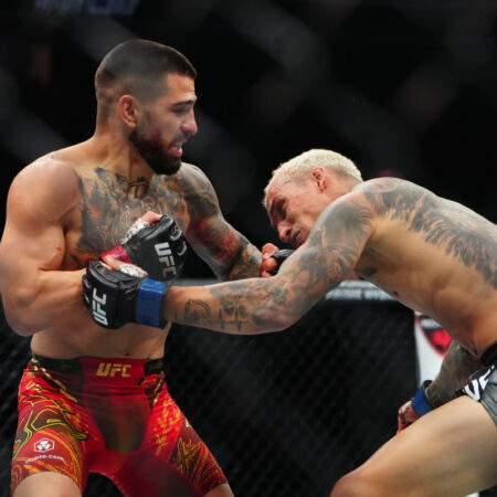 Новости ММА: Отставка Джона Джонса, бой Топурии и Оливейры, UFC 317