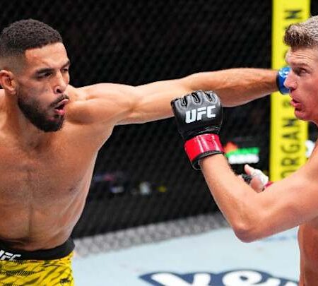 Стивен Томпсон рассказал о рассеченной до кости голени после спорного поражения на UFC Nashville