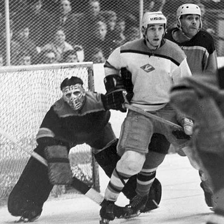 Виктор Ярославцев: Год, Равный Жизни