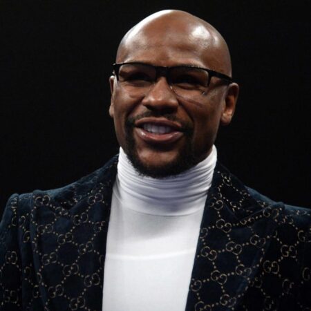 Флойд Мейвезер: Профессиональное Возвращение «На Столе»