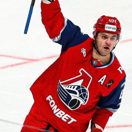 Главные события дня в КХЛ: Триумф Радулова, первое поражение «Торпедо» и антирекорд «Барыса»