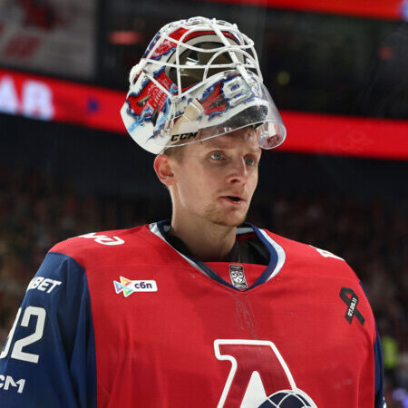 Лучшие игроки третьей недели КХЛ: Исаев, Чистяков, Пинчук и Федоров