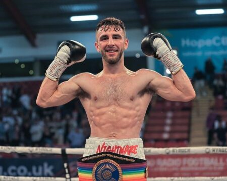 Разделенная ничья: Кристобаль Лоренте и Натаниэль Коллинз в напряженном поединке в Глазго