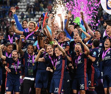 Женская Лига Чемпионов УЕФА: Грандиозное Открытие и Важный Импульс для Сборной США