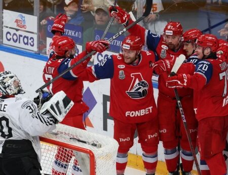 Триумфальные победы в КХЛ: камбэк «Локомотива» и разгром от «Динамо»