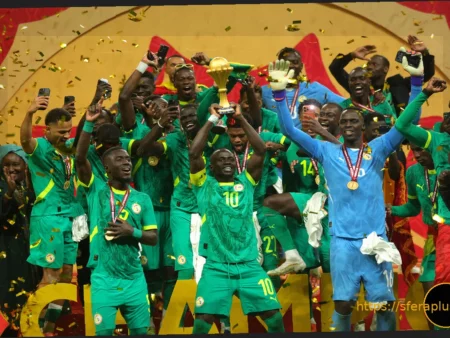 «Это сумасшествие!»: Футболисты Сенегала в ярости после скандальной победы Марокко на Кубке африканских наций, присужденной вне поля