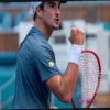 Жоау Фонсека побеждает Марошана на старте Miami Open и готовится к трудному поединку против Алькараса во втором раунде