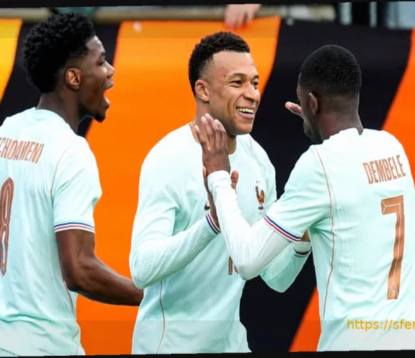 Сборная Франции: «Синие» уже в Вашингтоне перед матчем с Колумбией