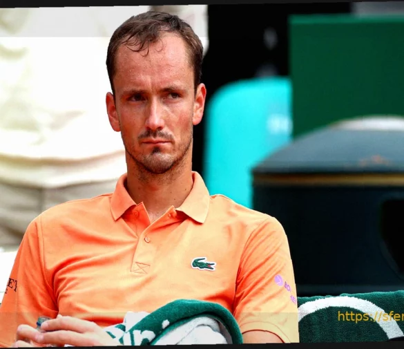 Медведев потерпел разгромное поражение 6-0 6-0 за 49 минут на Monte-Carlo Masters