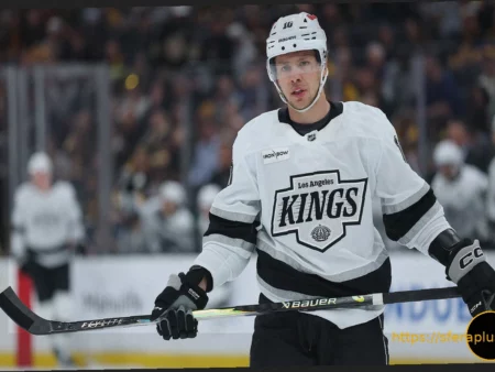 Нэйтан Маккиннон впервые в карьере стал лучшим снайпером сезона НХЛ и выиграл «Морис Ришар Трофи»