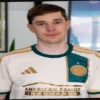 Neuer and Ochoa Modify 2026 Goalkeeper Kits for Short Sleeves